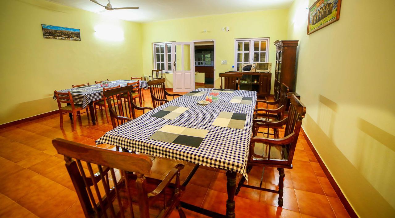 Tea Tours Ripon Heritage Bungalow Meppadi Exterior photo
